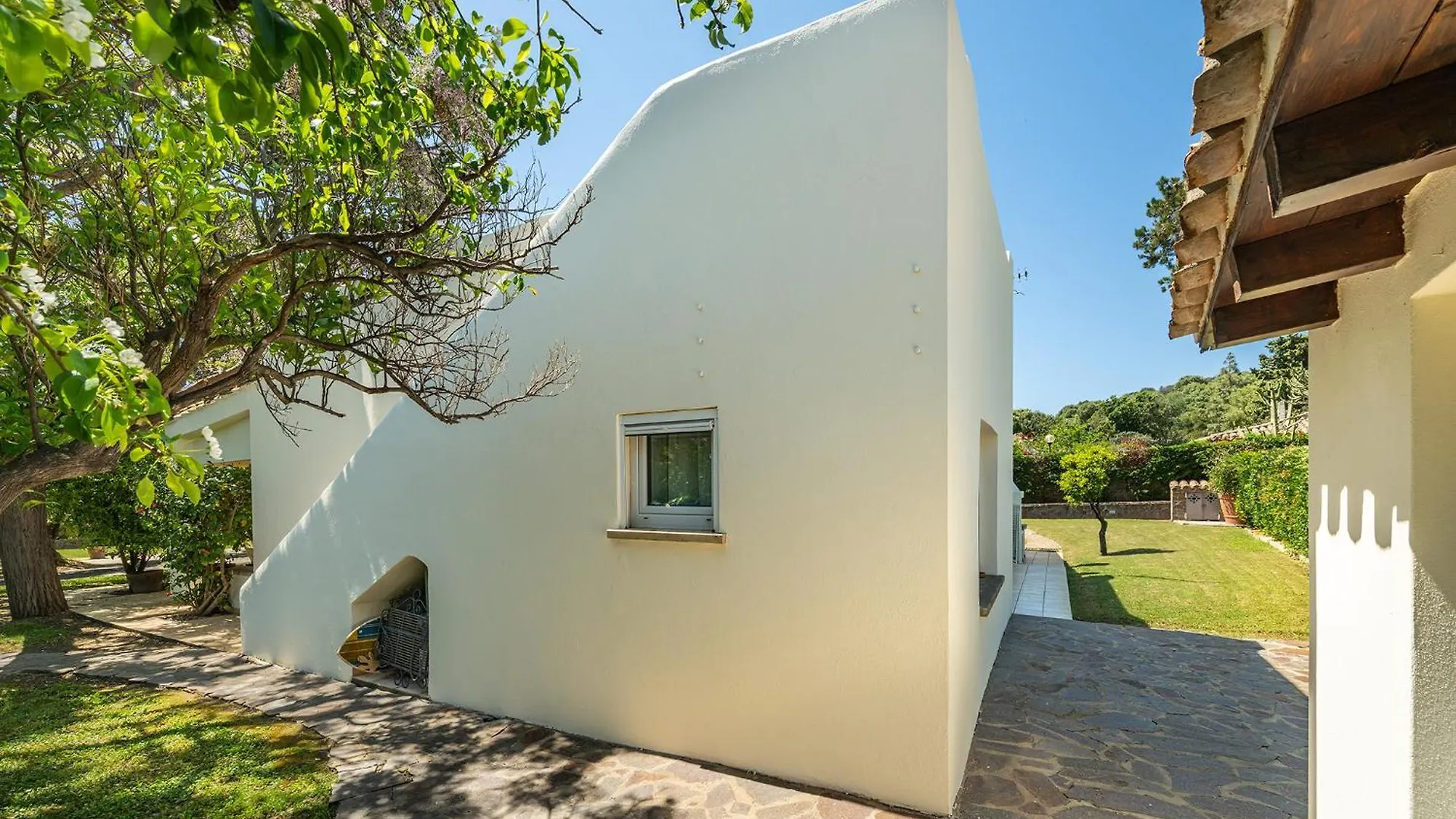 Villa Sabrina Simius 0*,