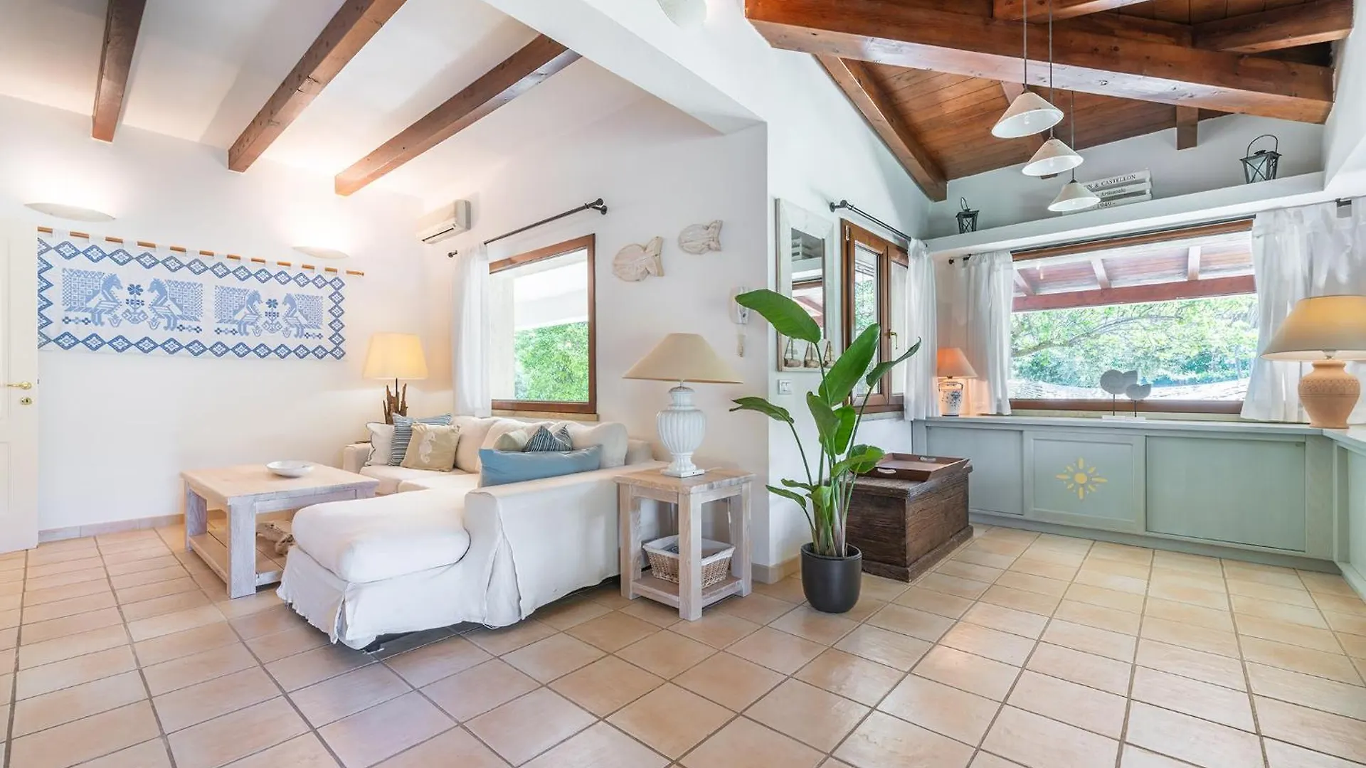 Villa Sabrina Simius 0*,